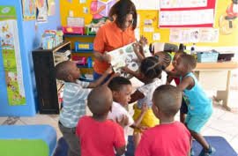 APPLY TODAY TO BECOME CHAT MODERATOR